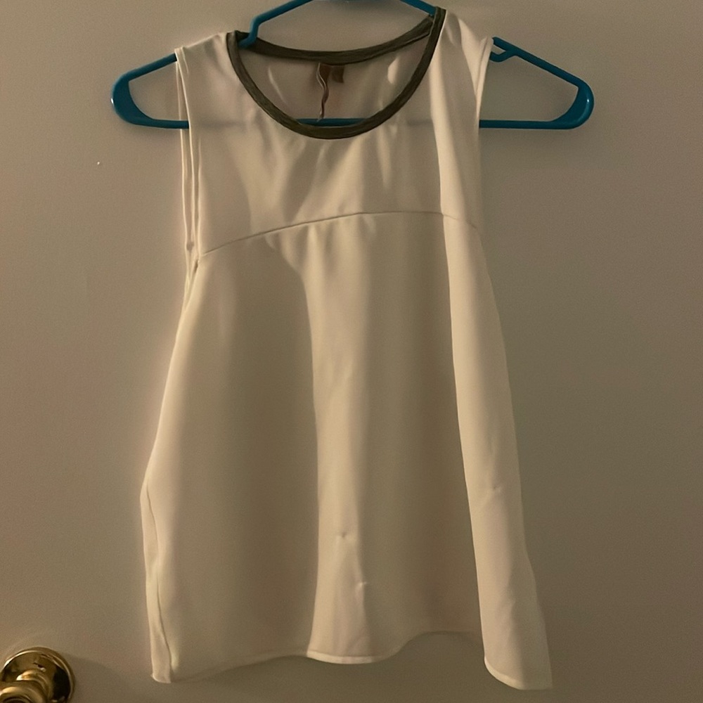 Sweat Betty tank top